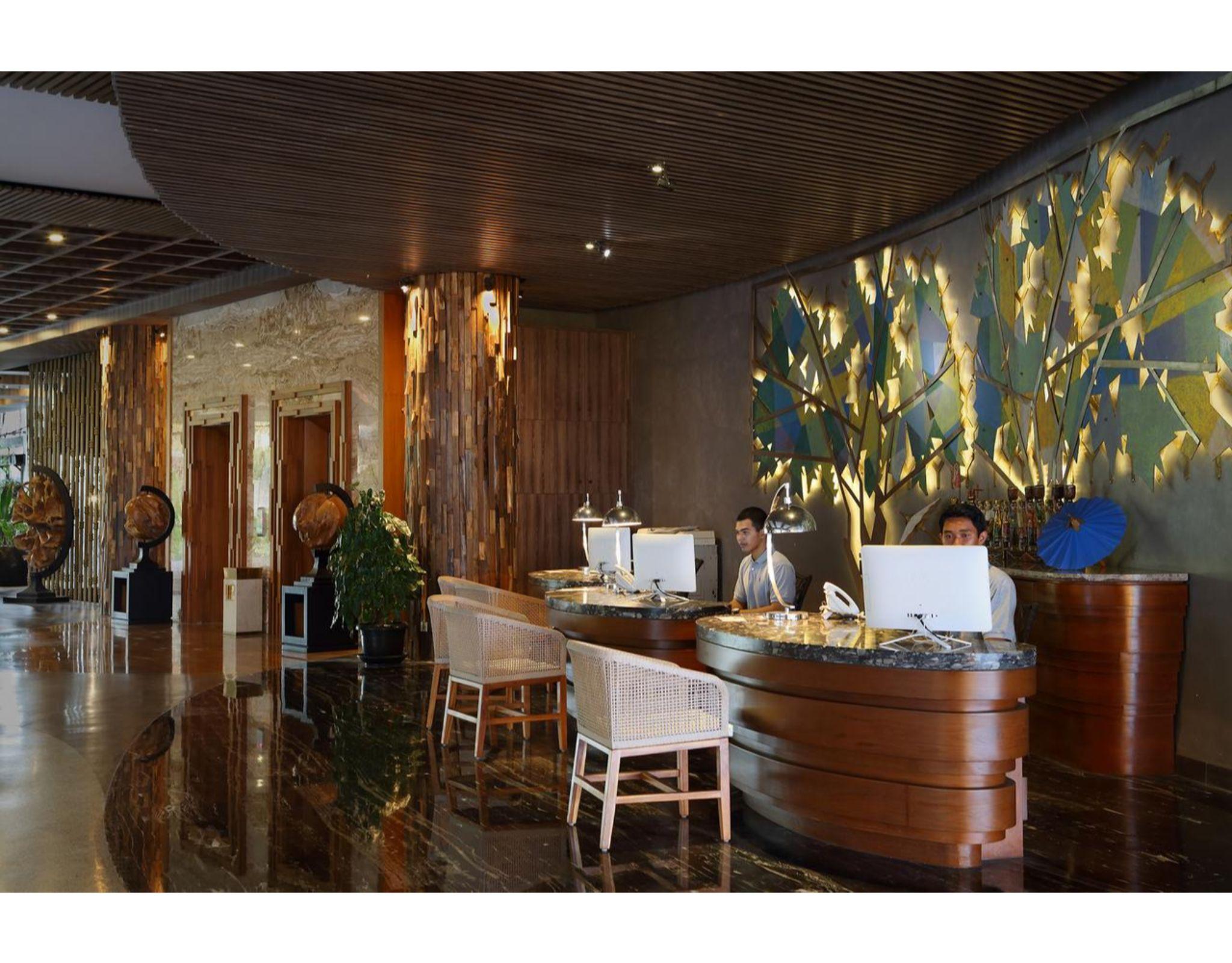 The Crystal Luxury Bay Resort Nusa Dua (Bali)