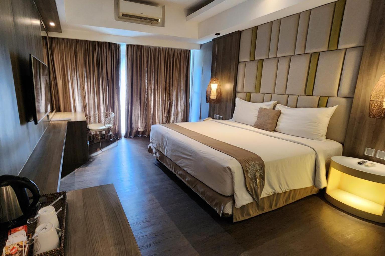 The Crystal Luxury Bay Resort Nusa Dua (Bali)